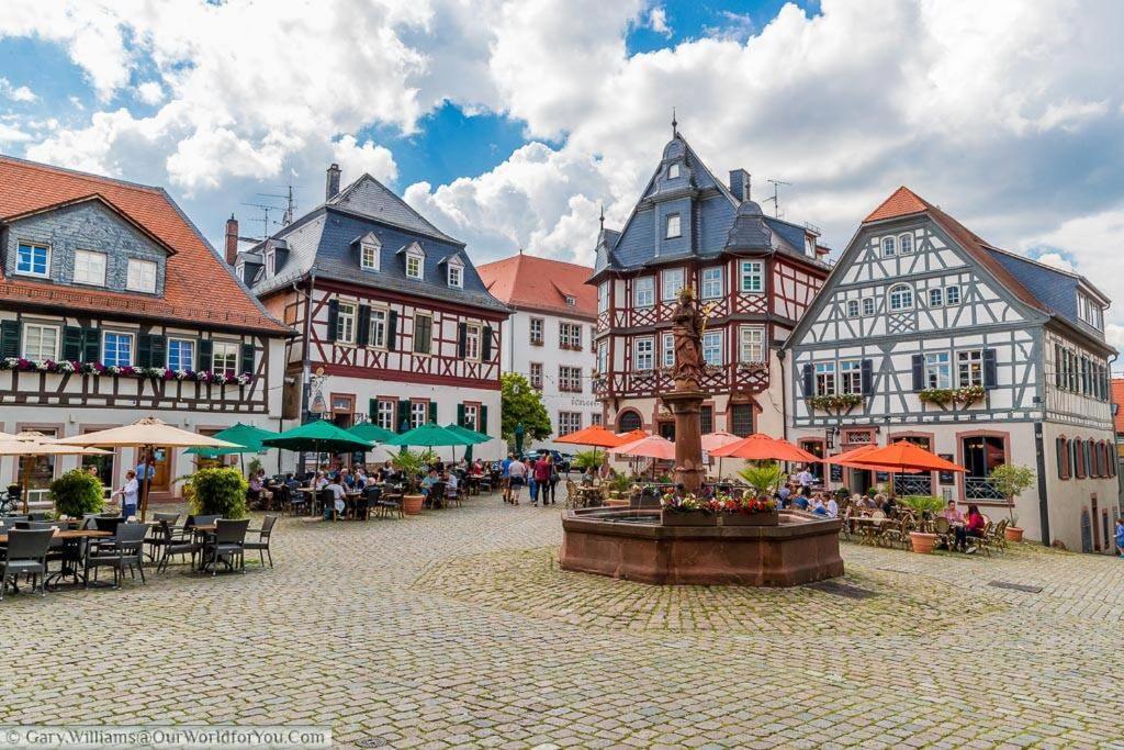 Acapella Suite Adagio 54qm, direkt am Weinberg, Altstadt, Netflix inklusive Heppenheim  Exterior foto
